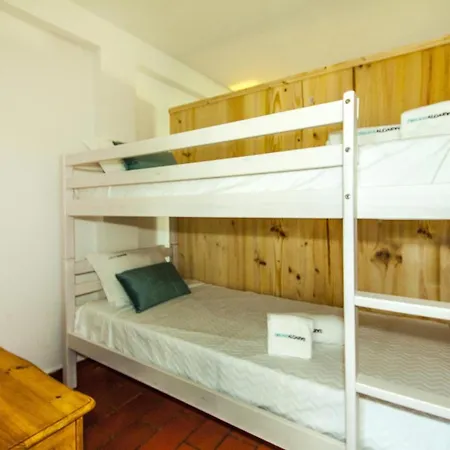 B20 - Sun And Pool شقة لاغوس