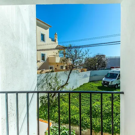 B20 - Sun And Pool דירה